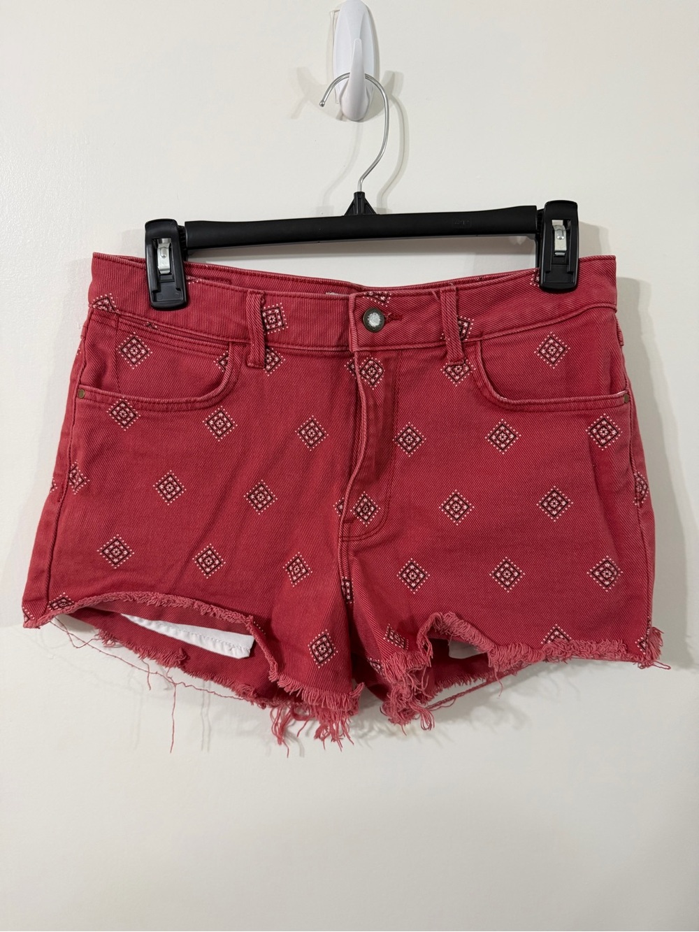 Wrangler Red Diamond-Print Frayed Hem Denim Shorts